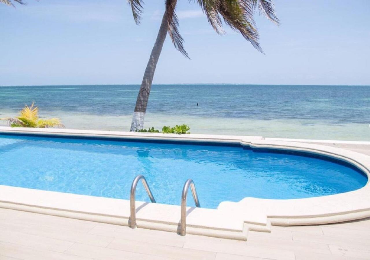 Flamingo Paradise Front By Cielo Maya Cancún Exteriör bild